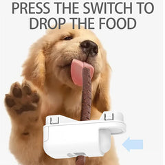 Portable Outdoor Pet Training Feeder Dog Cat Treat Dispenser Pet Feeding