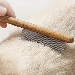 Wooden Pet Hair Comb for Dogs and Cats - Effective Hair Remover and Detangler