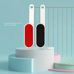 Portable Pet Hair Remover Fabric Fuzz Brush for Dogs & Cats