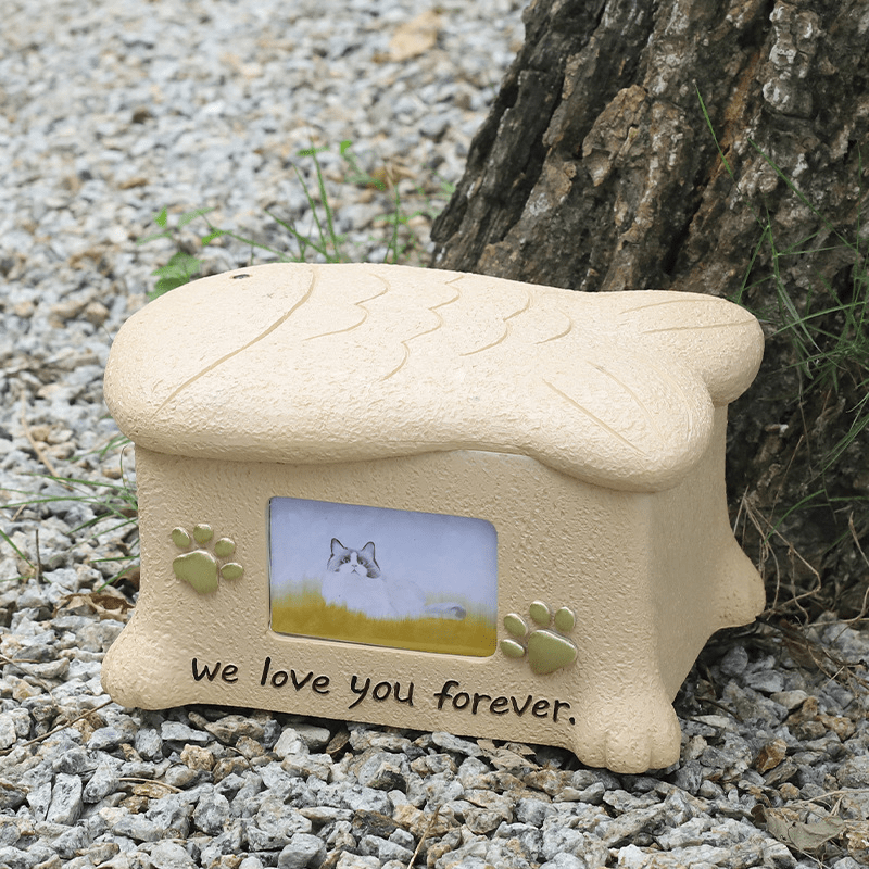 Resin Pet Urn Dog Ashes Container Memorial Cremation Urns Cats Ashes Keepsake