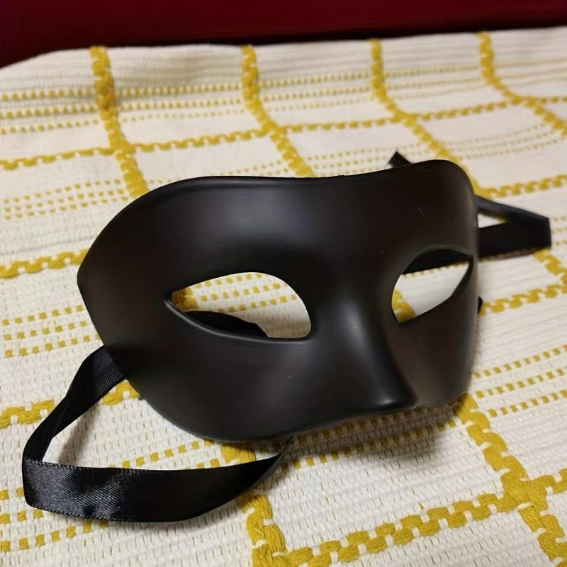 Men's Masquerade Ball Mask Handsome Half Face Plastic Decoration