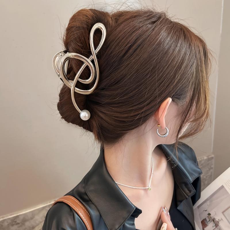 Pearl Shark Clip Headdress Hair Clip