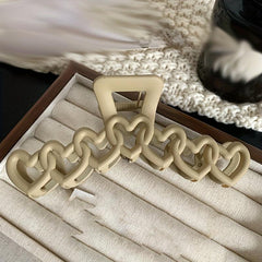 4pcs Love Shape Hair Claw Frosted Plastic Hair Clip Hair Accessories