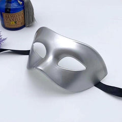 Adult Retro Christmas Knight Half Face Mask