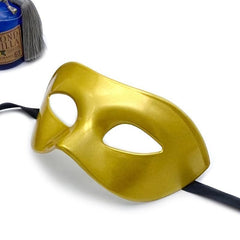 Adult Retro Christmas Knight Half Face Mask