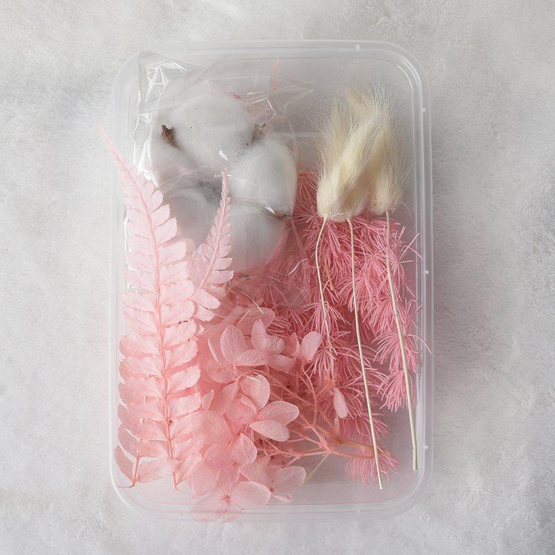 Aromatherapy Candle Making Kit with Dried Flowers & Resin Mold