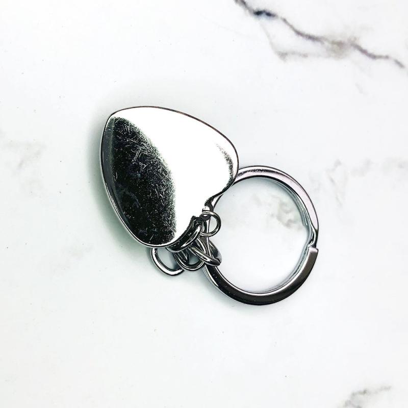 Guinea Pig Keychain Heart Shaped Glass Gem Metal Pendant Key Chain Keyring