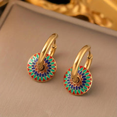 Vintage Flower Pattern Pendant Necklace Earrings Set