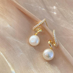 Vintage French Pearl Stud Earrings
