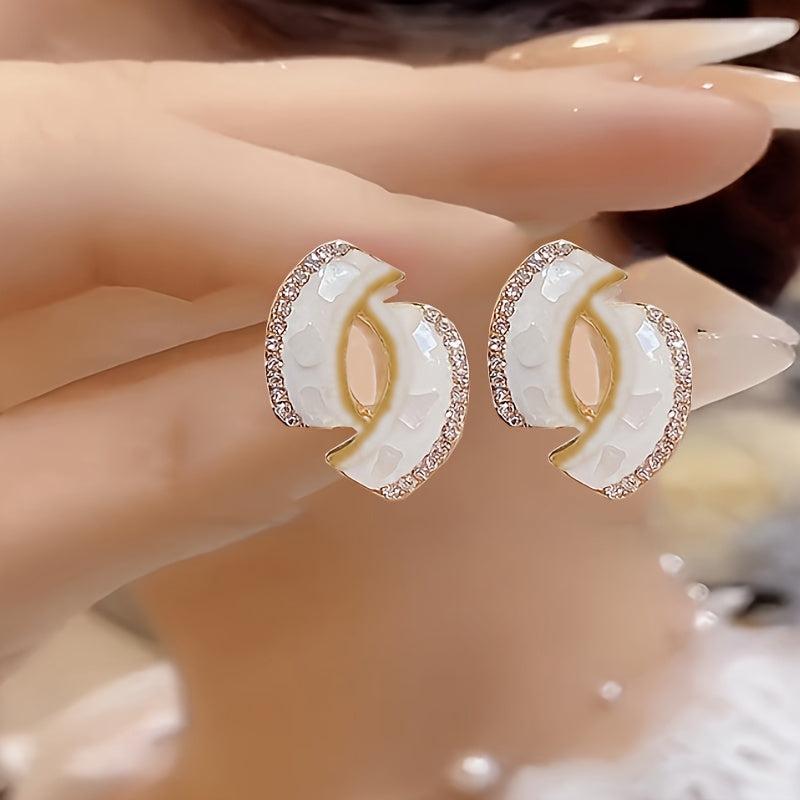 French Style Retro Earrings with Artificial Diamonds
