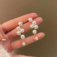 Slim Pearl Stud Earrings for Elegant Style