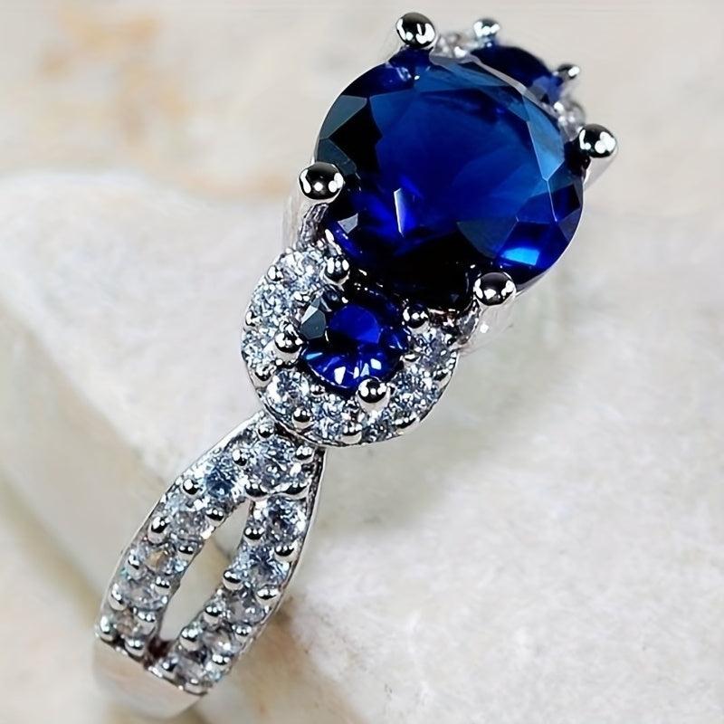 Classic Zircon Ring with Artificial Diamond