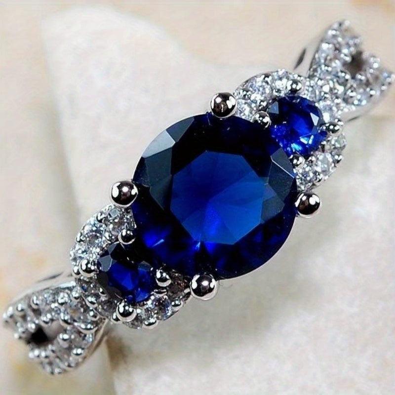Classic Zircon Ring with Artificial Diamond