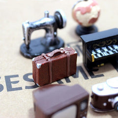 10pcs Retro Camera TV & Sewing Machine Ornaments - Nostalgic Home Decor