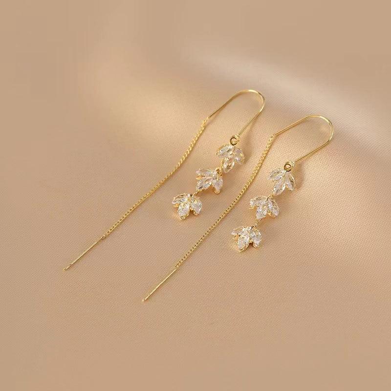 Green Maple Leaf Tassel Earrings for Any Woman