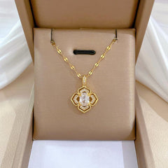 Geometric Flowers Diamonds Pendant Chain Women's Rhinestone Necklace