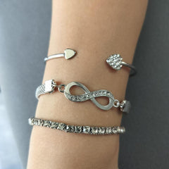 Women's Heart shaped Open Bracelet 8 Character Bracelet With Diamonds 3pcs Set