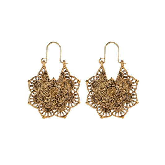 Vintage Style Alloy Cutout Flower Earrings Bohemian Carved Pattern Electroplated