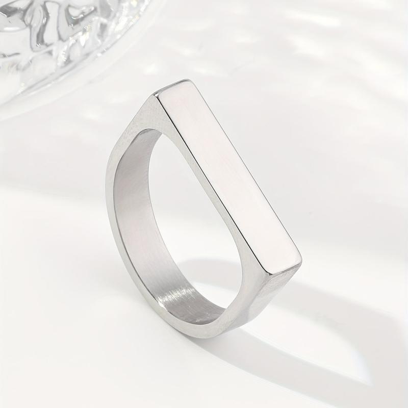 Women's Stainless Steel Closed Horseshoe Ring