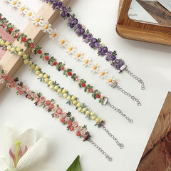 Romantic Lace Necklace Choker with Sweet Flowers