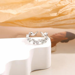 Beautiful Butterfly Open Ring - Adjustable & Chic for Women