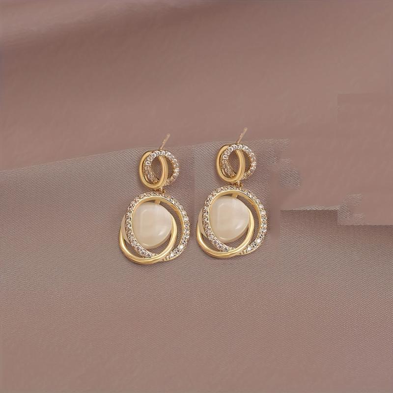 3D Geometric Cat's Eye Earrings for Women