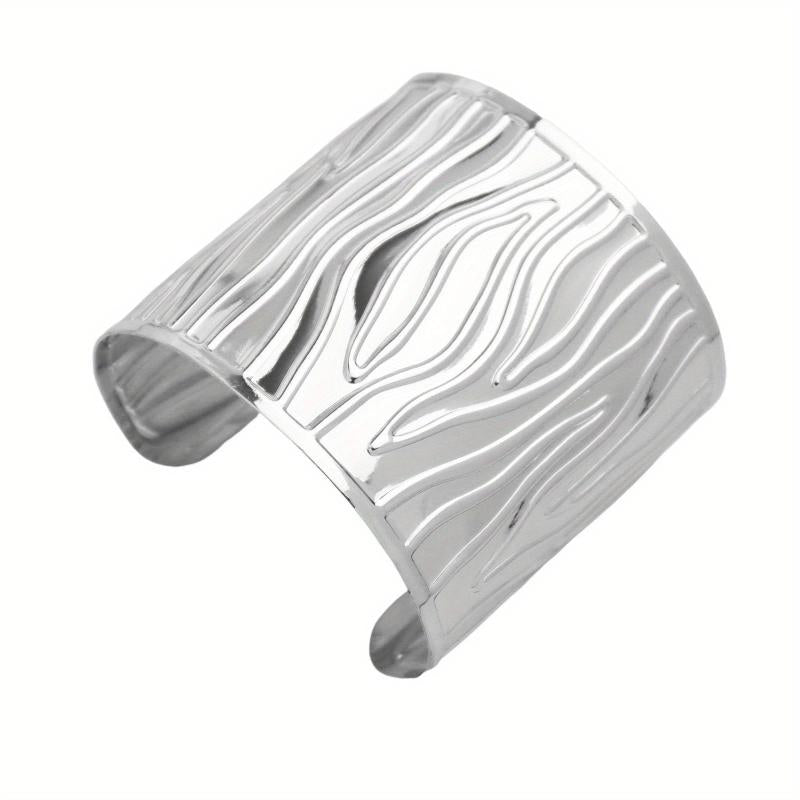 Metal Water Stripe Shape Bracelet