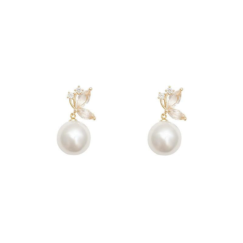 Light Bow Pearl Earrings - Elegant and Chic Jewelry