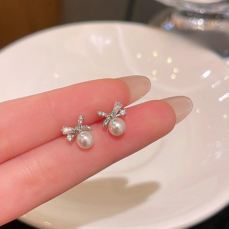 Compact Zircon Bow Earrings Female Student Versatile Mini Ear Stud