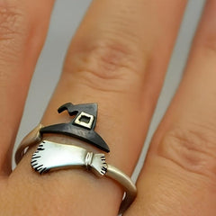 Retro Witch Hat Adjustable Party Ring Halloween Accessory