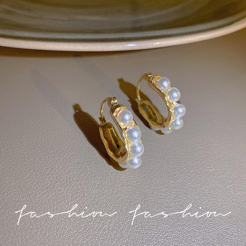 Stylish Baroque Pearl Earrings for a Unique Look