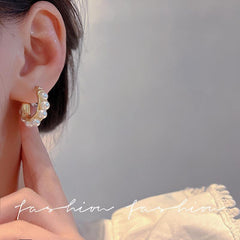 Stylish Baroque Pearl Earrings for a Unique Look