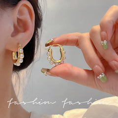 Stylish Baroque Pearl Earrings for a Unique Look