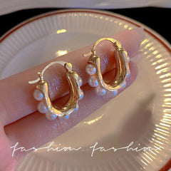 Stylish Baroque Pearl Earrings for a Unique Look