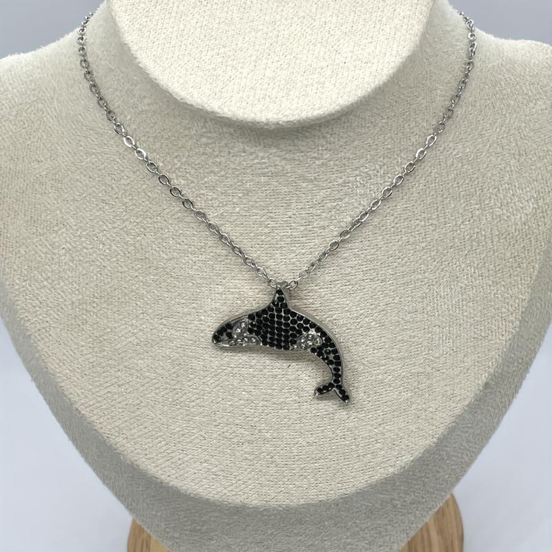 Rhinestone Killer Whale Pendant Necklace for Women