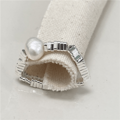 Silvery Pearl Ring Elastic Rope for Female Index Finger