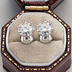 6 Claws Classic Moissanite Earrings in S925 Sterling Silver
