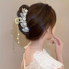Red Rose Rhinestone Tassel Pendant Grab Clip Hair Accessory