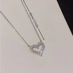 Shining Ladies Faux Diamond Heart Pendant Necklace