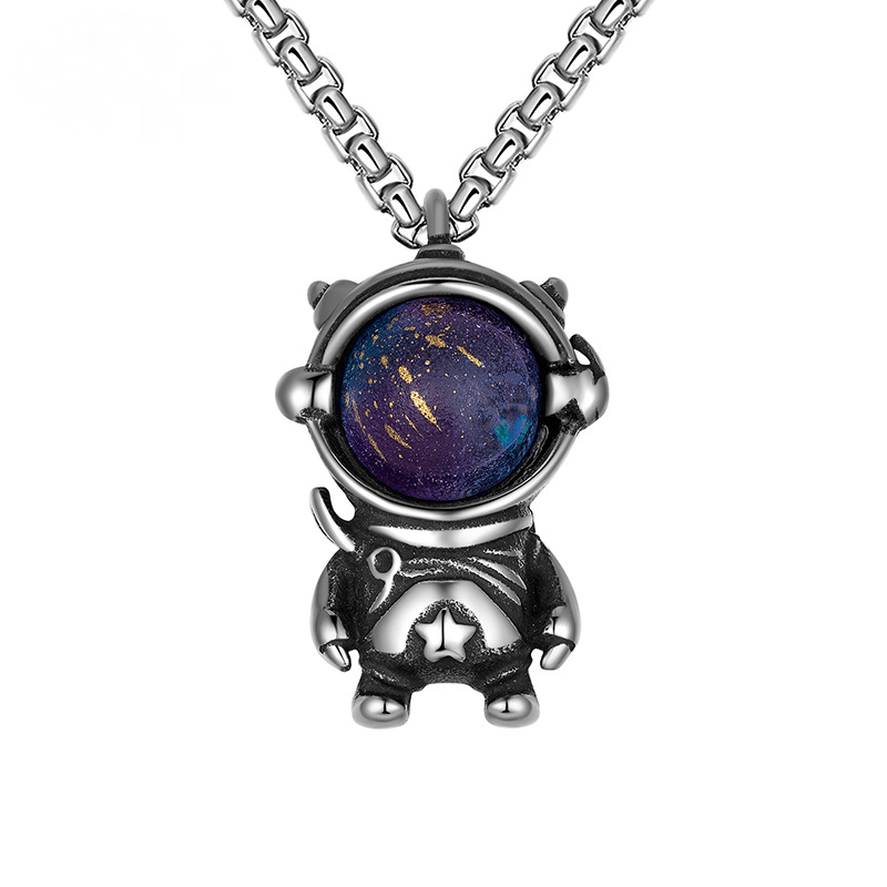 Space Astronaut Pendant Star Necklace