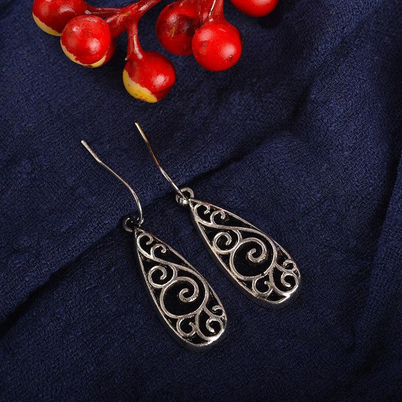 Vintage Alloy Carved Pattern Water Drop Earrings
