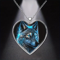 Heart Shaped Luminous Wolf Necklace Family Anniversary Gift