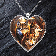 Three Wolves Heart Pendant Necklace Animal Accessories