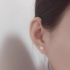 Silvery Kitten Claws Stud Earrings Alloy Electroplated For Girls Party