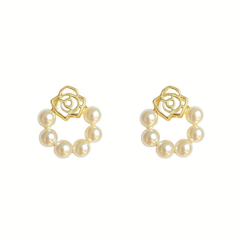 Petal Pearl Stud Earrings Ladies Pearl Earrings Beautiful Jewelry