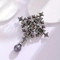 Baroque Cross Pearl Brooch Femininity Coat Corsage