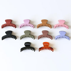 Matte Grab Clip Female Style Back Head Disc Hair Shark Clip Hair Accessories