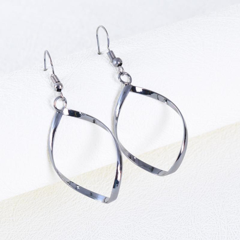 Geometric Rhombus Earrings Wave Twisted Sweet Style
