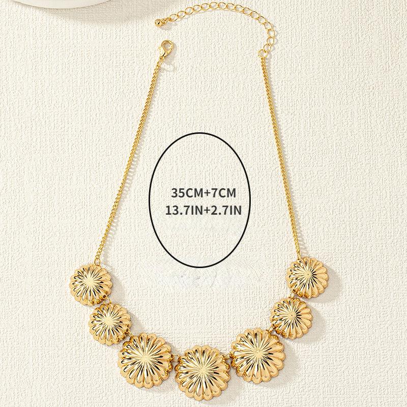 Golden Pendant Necklace Clavicle Chain Party Jewelry