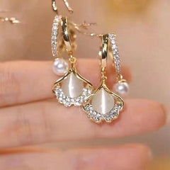 French Pearl Earrings Gingko Leaf Design Lightweight Earrings